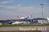 Luftaufnahme Kanton Zuerich/Am Flughafen Zuerich - Foto Spotterplatz Flughafen Zuerich    7064